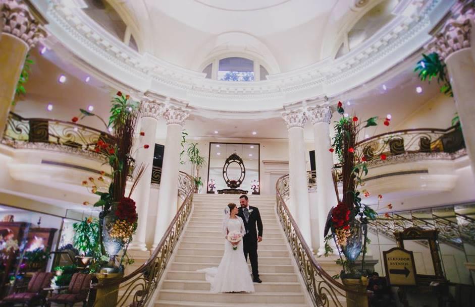 Safi Royal Luxury Valle San Pedro Garza Garcia Екстериор снимка The Grand Staircase
