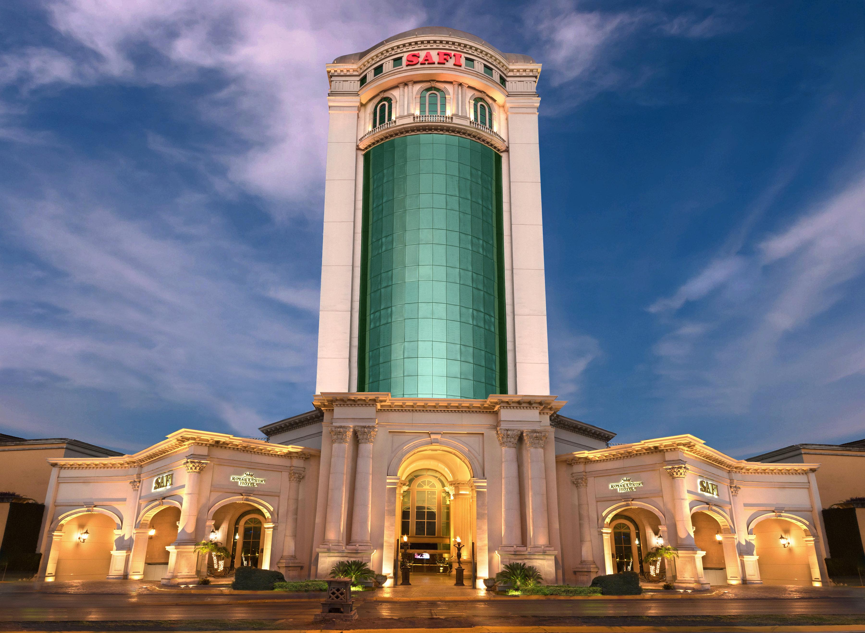 Safi Royal Luxury Valle San Pedro Garza Garcia Екстериор снимка The Green Tower