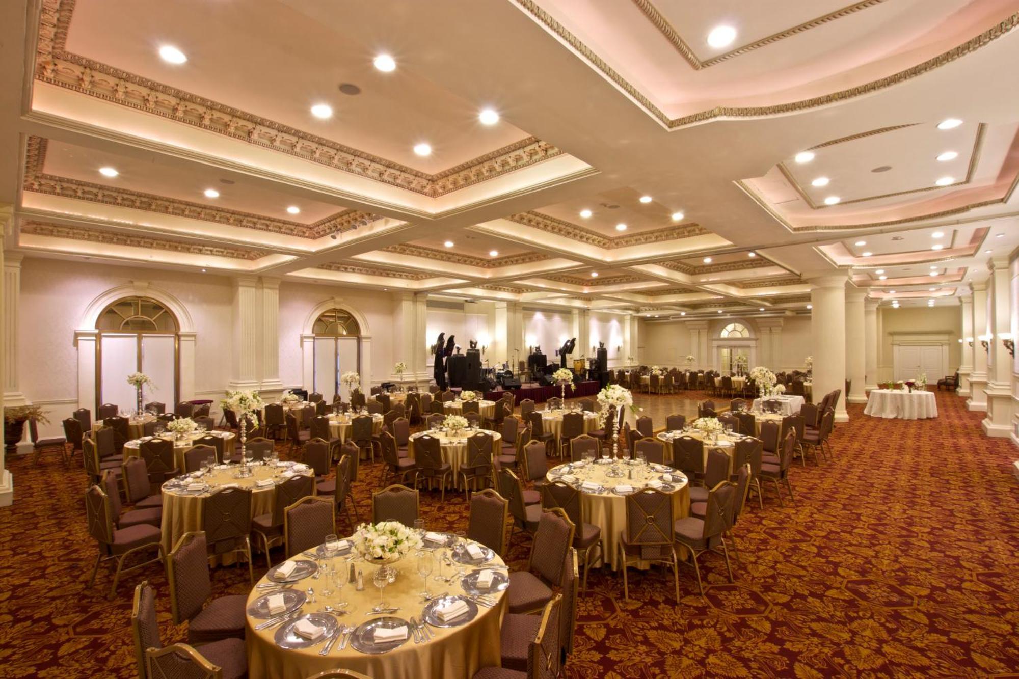 Safi Royal Luxury Valle San Pedro Garza Garcia Екстериор снимка The ballroom