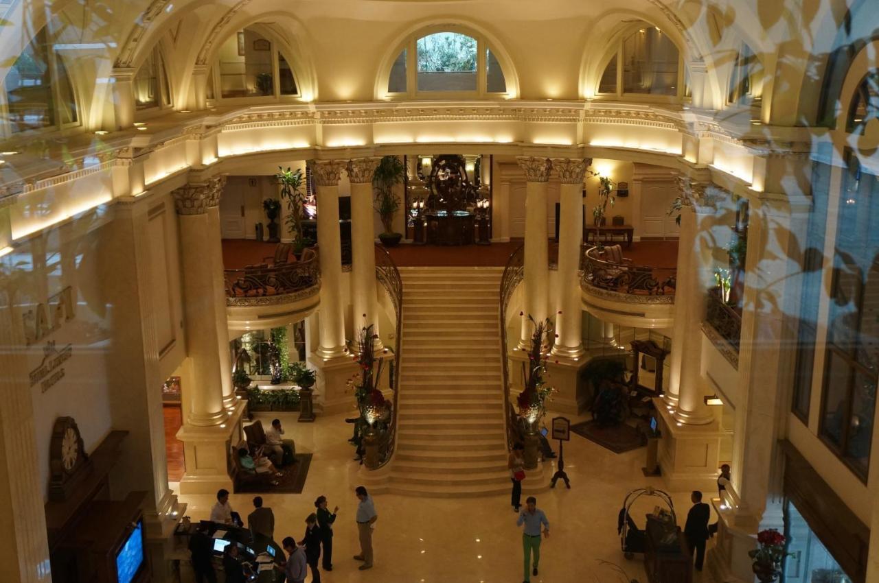 Safi Royal Luxury Valle San Pedro Garza Garcia Екстериор снимка The lobby of the hotel