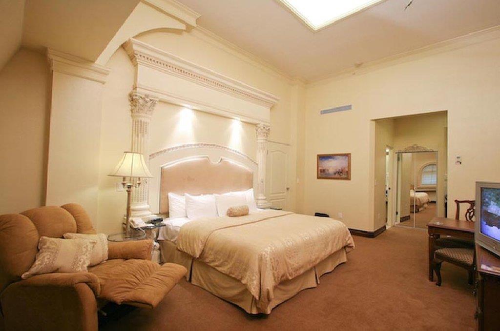 Safi Royal Luxury Valle San Pedro Garza Garcia Стая снимка A bedroom at the hotel