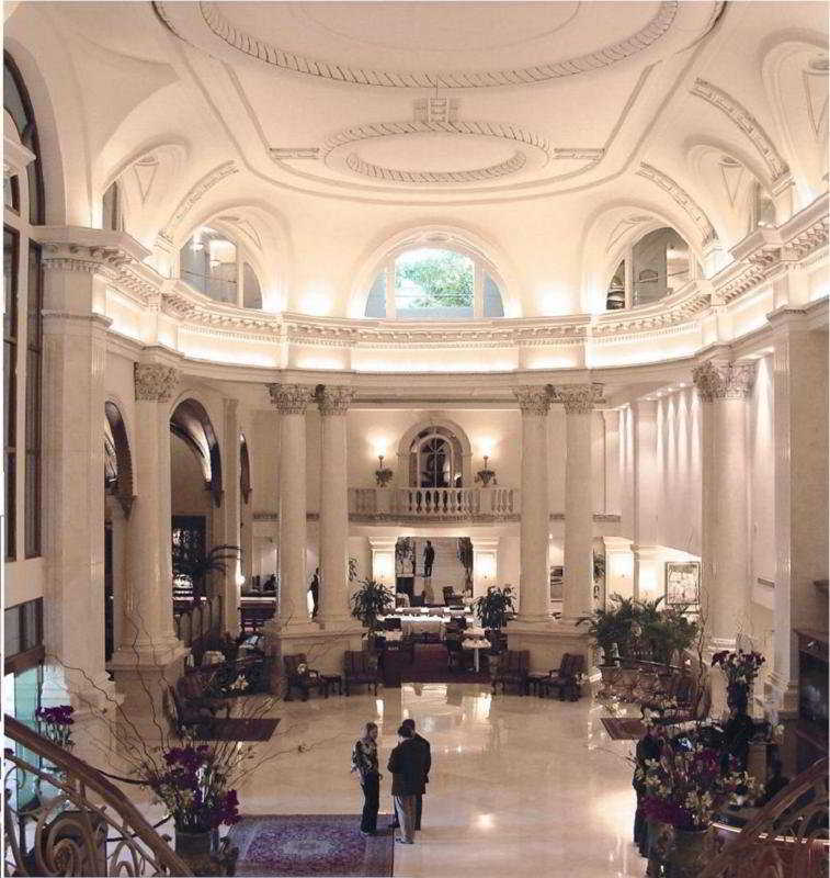 Safi Royal Luxury Valle San Pedro Garza Garcia Екстериор снимка The lobby of the hotel